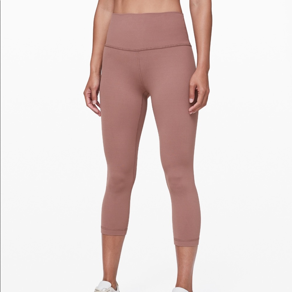 Lululemon’s Align Pant leggings